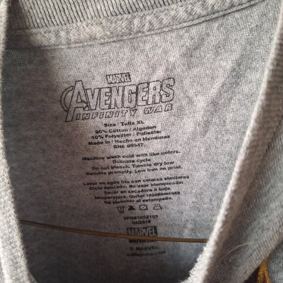 Avengers Infinity War tshirt - Picture 2 of 7